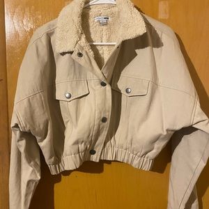 Fashion nova jacket size large color tan